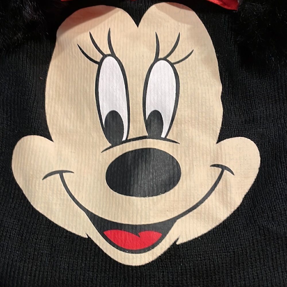 Disney Minnie Mouse Pom Pom hat - Picture 4 of 8